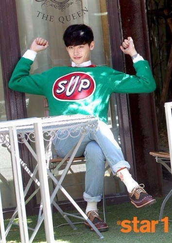 Lee Jong-suk Fotoğrafı