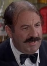 Lou Jacobi fotoğrafı