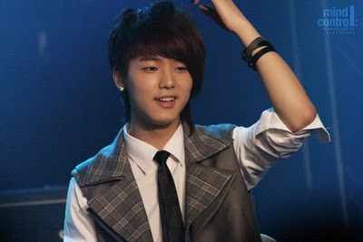 Kang Min-hyuk Fotoğrafı