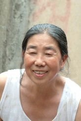 Lee Myeong-ja fotoğrafı