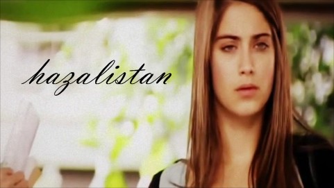 Hazal Kaya Fotoğrafı