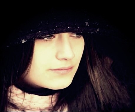 Hazal Kaya Fotoğrafı