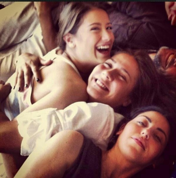 Hazal Kaya Fotoğrafı