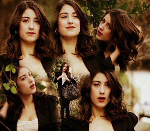 Hazal Kaya Fotoğrafı