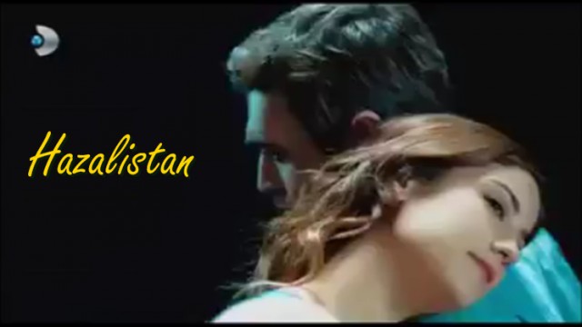 Hazal Kaya Fotoğrafı