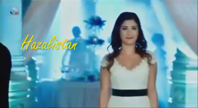 Hazal Kaya Fotoğrafı