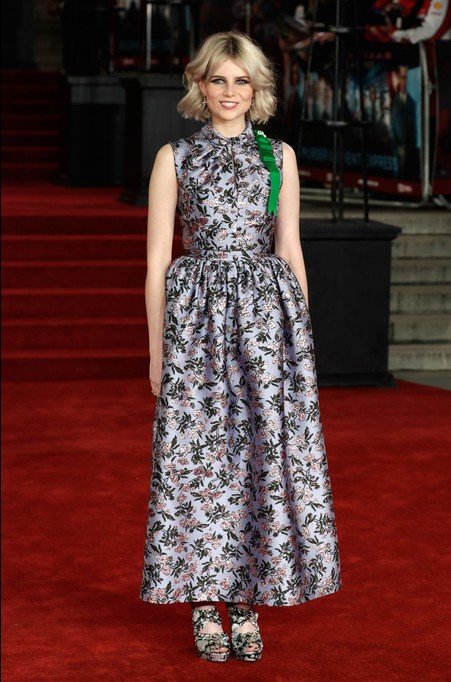 Lucy Boynton fotoğrafı