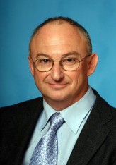 Arieh Eldad fotoğrafı