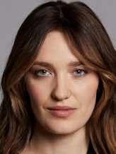 Tess Haubrich fotoğrafı