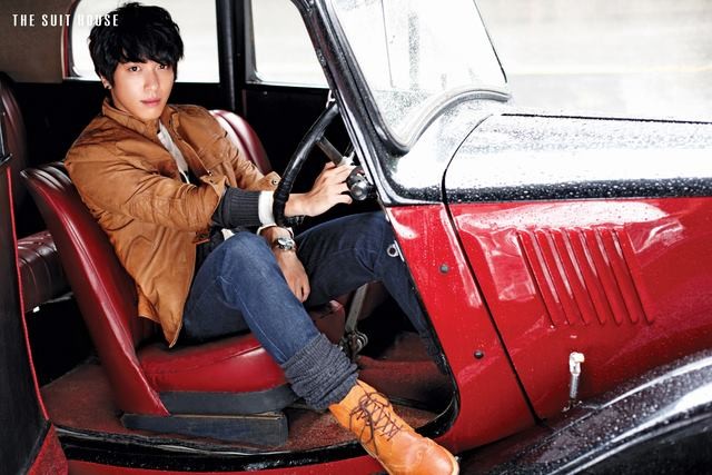 Jung Yong-Hwa Fotoğrafı