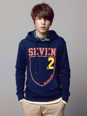 Jung Yong-Hwa Fotoğrafı