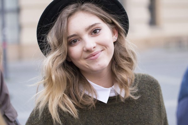 Willow Shields Fotoğrafı