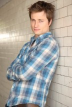 Josh Holt Fotoğrafı