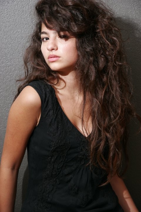 Melisa Aslı Pamuk Fotoğrafı