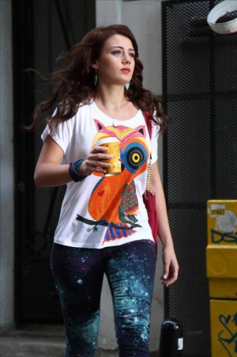 Gizem Karaca Fotoğrafı