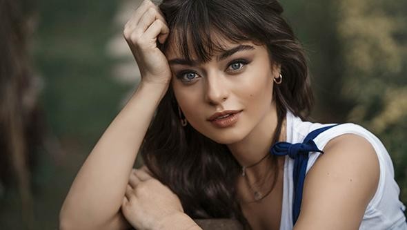 Ayça Ayşin Turan Fotoğrafı