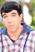 Matthew Scott Montgomery Fotoğrafı