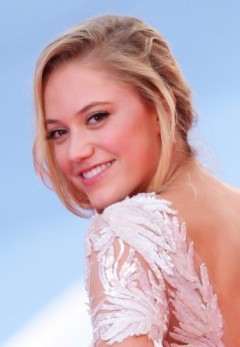 Maika Monroe Fotoğrafı