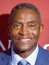 Carl Lumbly fotoğrafı