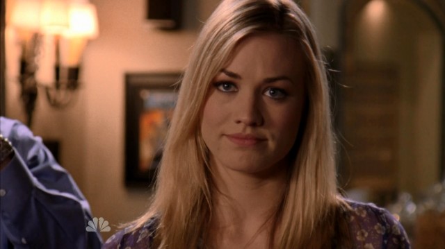 Yvonne Strahovski fotoğrafı