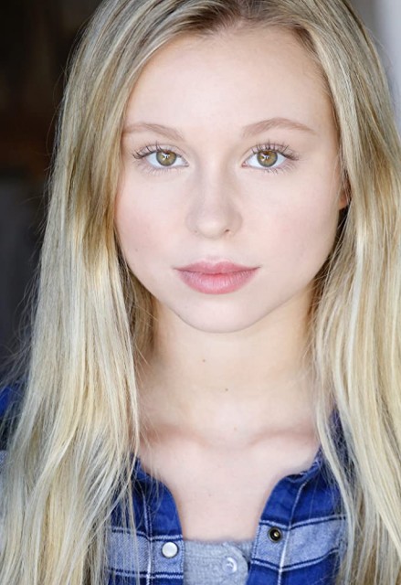 Alexandra Peters fotoğrafı