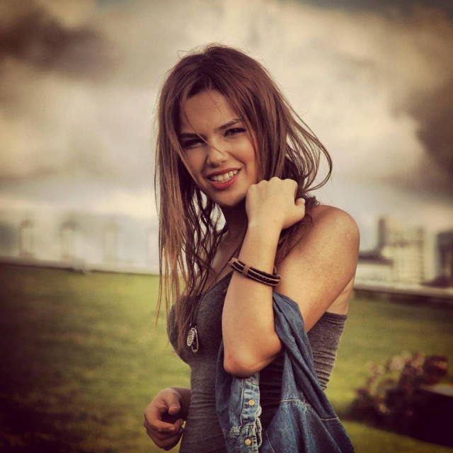 Yağmur Tanrısevsin fotoğrafı