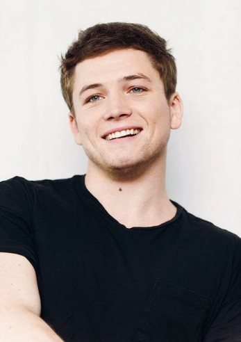 Taron Egerton Fotoğrafı