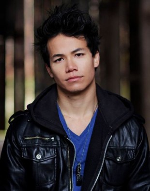 Shannon Kook Fotoğrafı