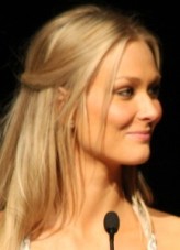 Sarah Lawrence fotoğrafı