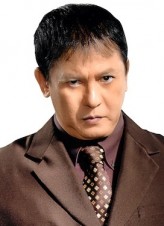 Phillip Salvador fotoğrafı