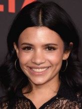 Nikki Rodriguez fotoğrafı