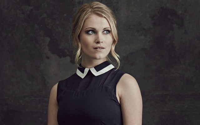 Eliza Taylor Fotoğrafı