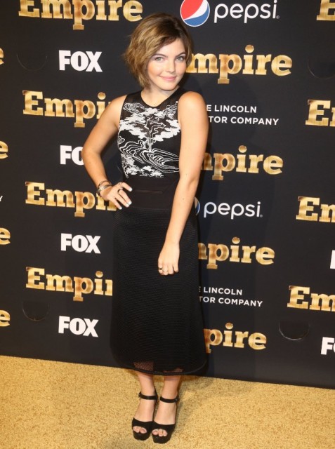 Camren Bicondova Fotoğrafı