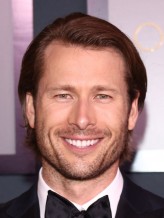 Glen Powell fotoğrafı