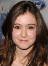 Hayley McFarland fotoğrafı