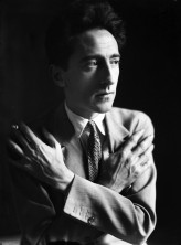 Jean Cocteau fotoğrafı