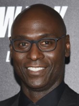 Lance Reddick fotoğrafı