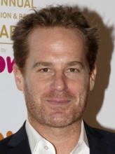 Adam James fotoğrafı