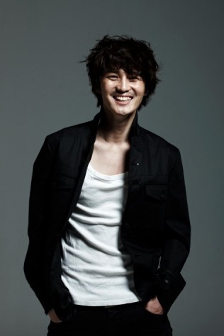 Hong Seung-jin Fotoğrafı