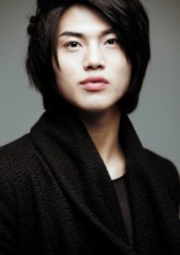 Choi Young-Sung fotoğrafı