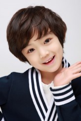 Jeon Jin-Seo fotoğrafı