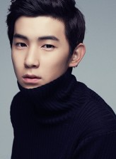 Han Jong-Young fotoğrafı