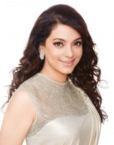 Juhi Chawla fotoğrafı