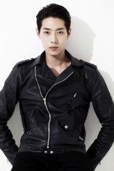 Lee Chang-Joo fotoğrafı