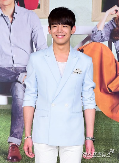 Shin Ji-woon Fotoğrafı