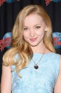 Dove Cameron Fotoğrafı