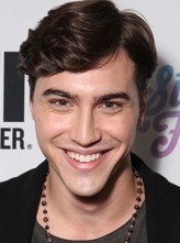 Ryan McCartan fotoğrafı