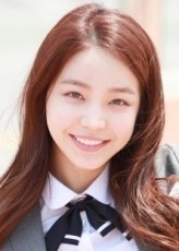 Ji Ha-yun fotoğrafı