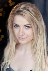 Makenna  Guyler fotoğrafı