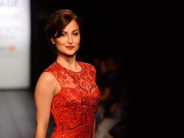 Elli  Avram Fotoğrafı